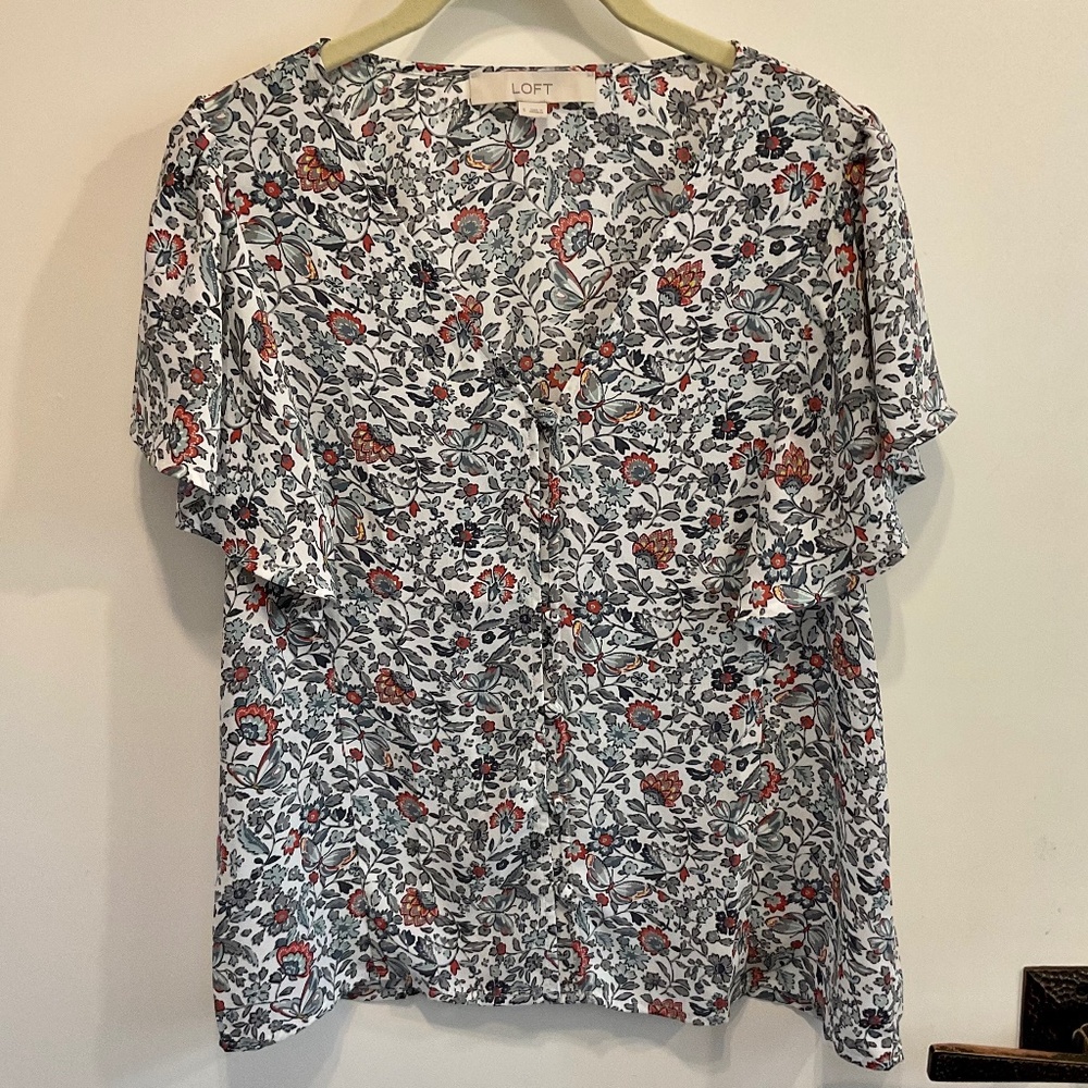 Loft floral print flutter sleeve blouse-S